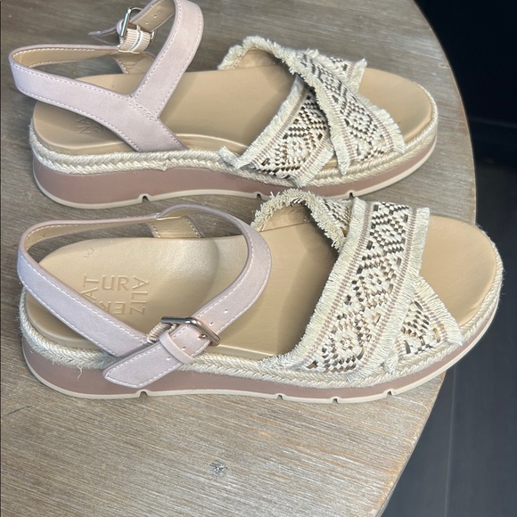 Naturalizer Delaney 2 Comfort Slingback Sandals Women’s 7.5 - Picture 3 of 16